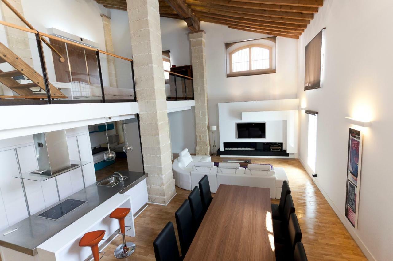 G&H Apartments - Duplex Tipo Loft Jerez de la Frontera Eksteriør bilde